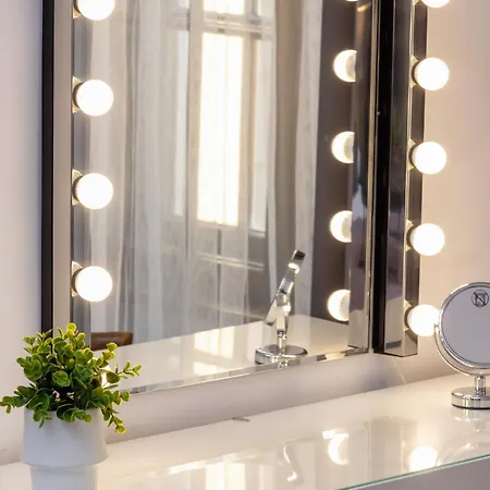 Spacious, 2 Bedrooms Cracow Centre By Renters * Краков