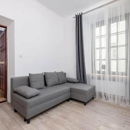 Spacious, 2 Bedrooms Cracow Centre By Renters Апартаменты *