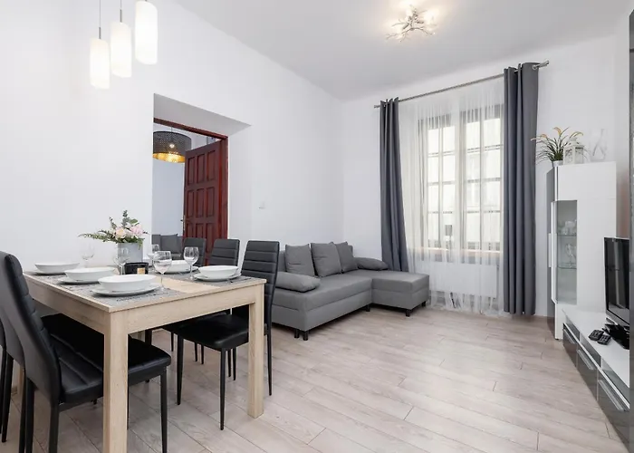 Apartament Spacious, 2 Bedrooms Cracow Centre By Renters